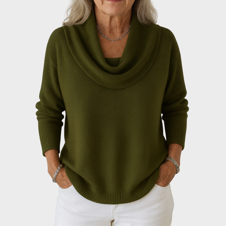 Matea – Pleteni Pulover s Opustenim Ovratnikom