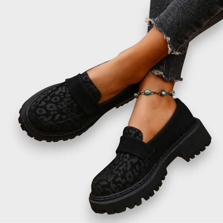 Dorotea | Čizme s platformom od laka s leopard uzorkom